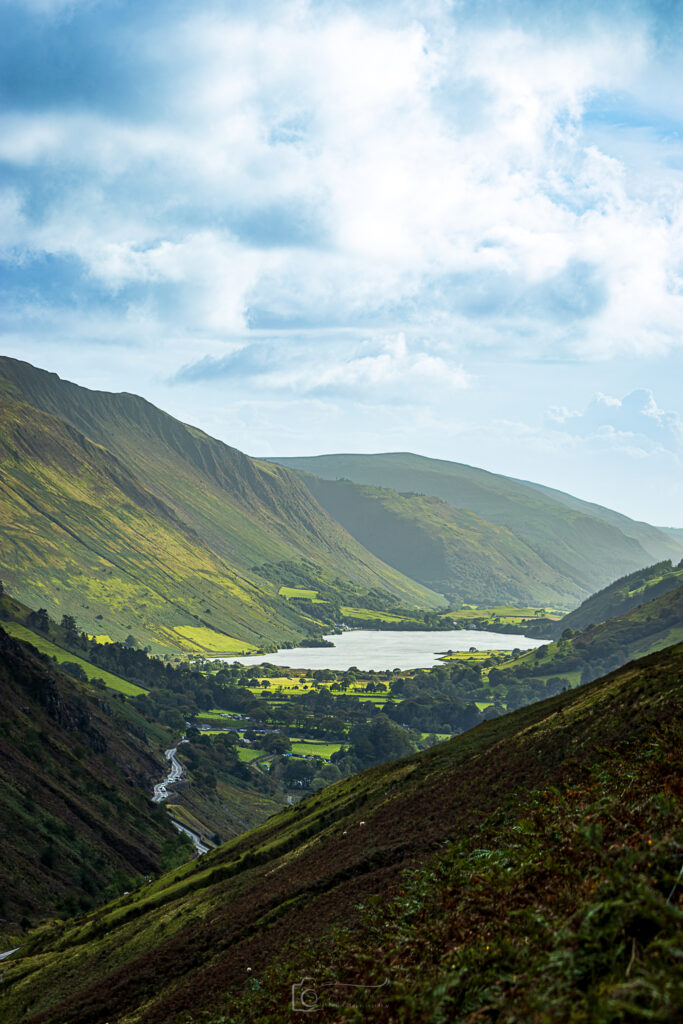 Bwlch Nant yr Arian Valley
